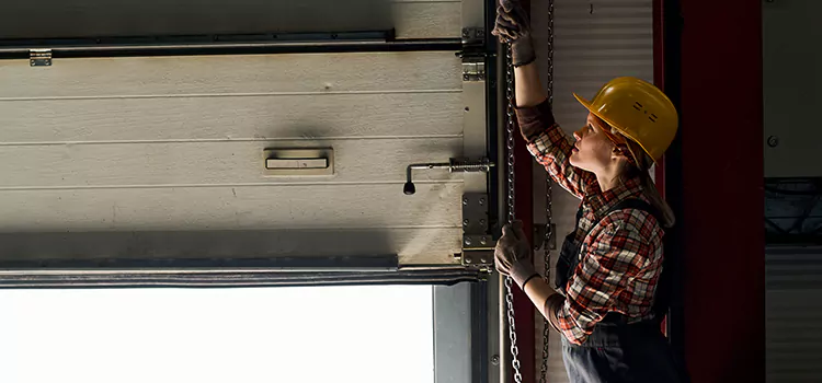 Addressing Common Garage Door Stoppage Issues in Braintree, MA