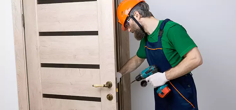 Replace Internal Door Handle with Lock Braintree